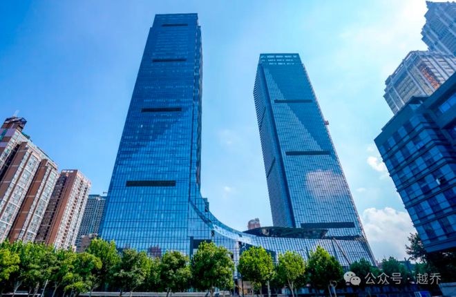九游娱乐：定了！武汉“双地标”9月28日开业！(图2)