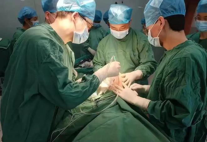 九游娱乐：成都东部新区再添市级基层临床特色科室(图3)