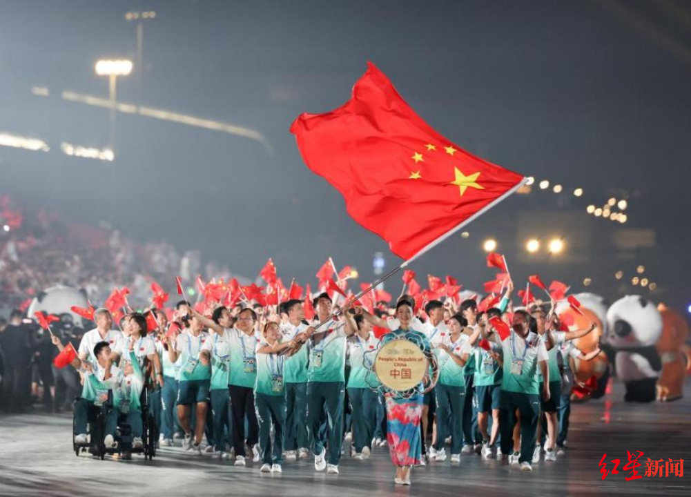 2025“青春大讲堂”焕新启幕(图2)