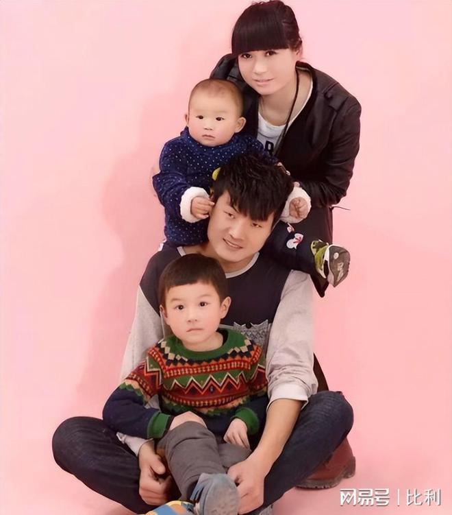 九游娱乐NineGame：34岁河南村花侯丽丽去世！前夫带走遗体脑梗前1天凌晨下地割麦(图3)