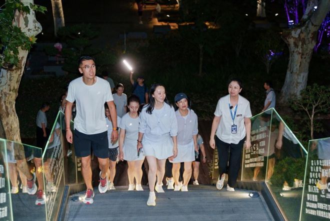 2025虹口·发现之旅当奔跑与书香相遇(图9)