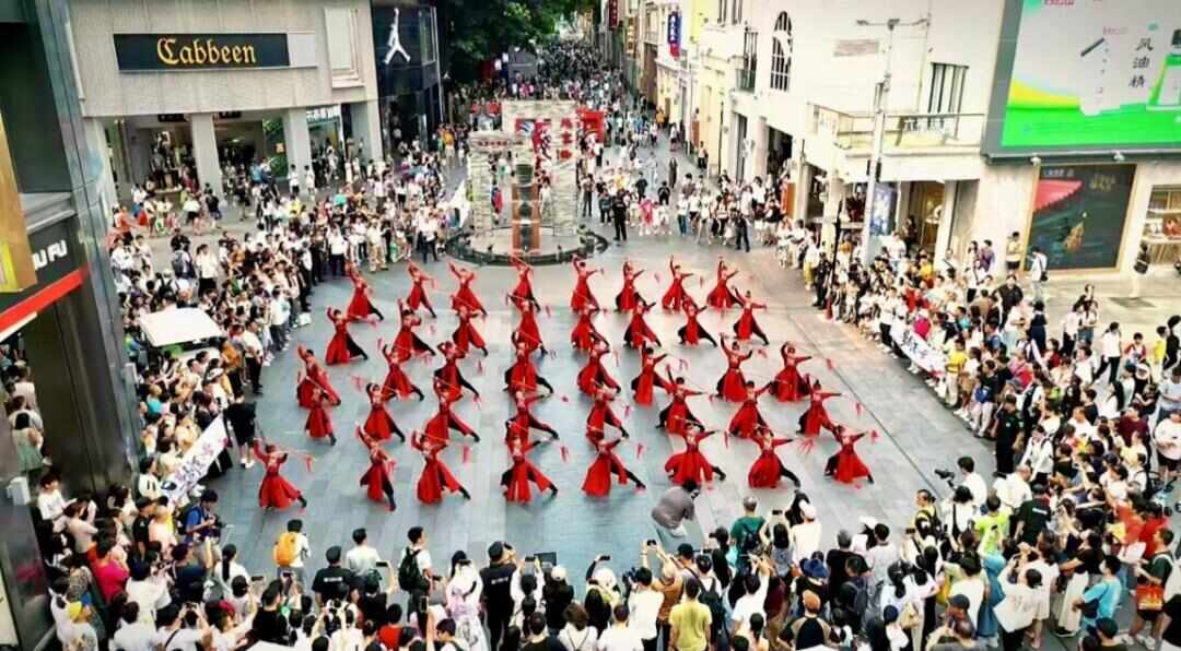 2025内容创作者嘉年华启动！广州6区扶持政策包重磅发布→(图6)