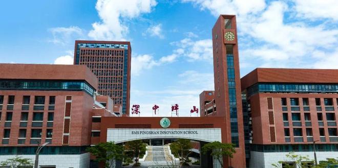 九游娱乐：聚焦城投鸿鹄里售楼处发布：城投鸿鹄里领航理想人居(图3)