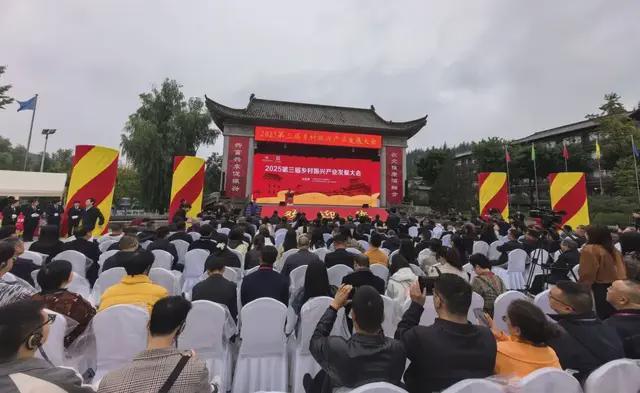 山西省长治市上党区振兴村荣登全国村庄影响力（CPPC指数）排行榜(图2)