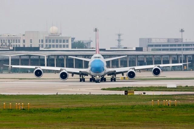 郑州空港逆袭记：不靠海照样玩转全球贸易(图1)