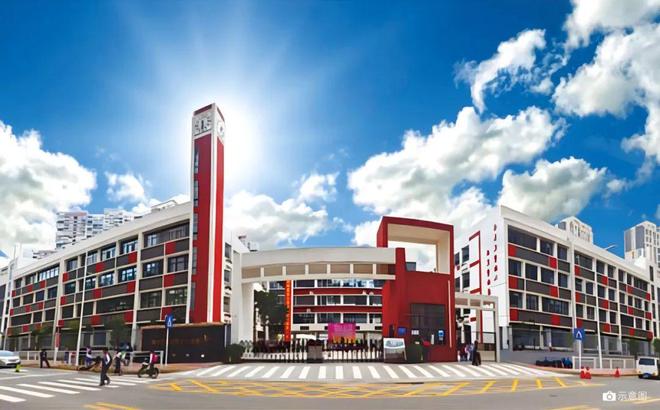 九游娱乐NineGame：聚焦南山悦时光花园售楼处最新发布：以匠心品质铸就传奇!(图4)