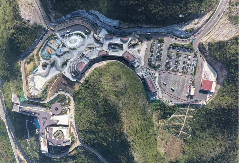 九游娱乐：从花江峡谷大桥出发：探访“多彩贵州移起向新”(图4)