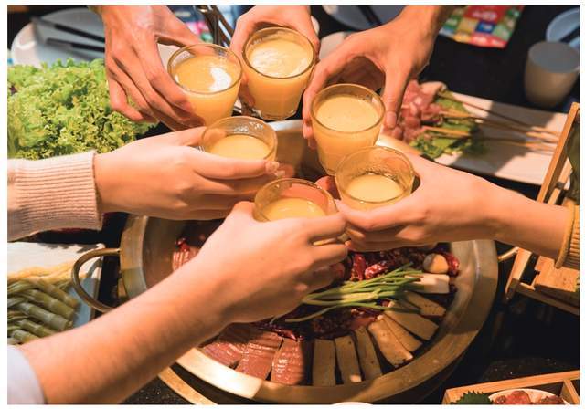 九游娱乐：饮料企业承压破局趋势藏何处？(图2)