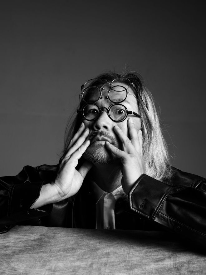 九游娱乐：借势而行：金枪大叔的营销实战与专业坚守(图1)