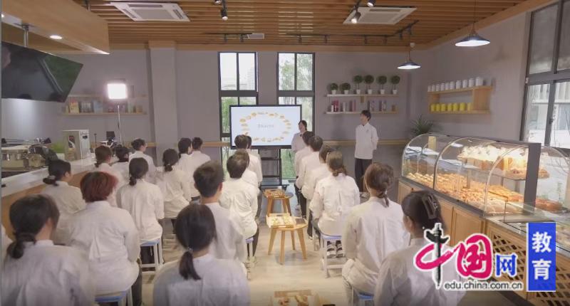 赣州职业技术学院：产教融合“焙”育英才校企携手共谱新篇(图2)