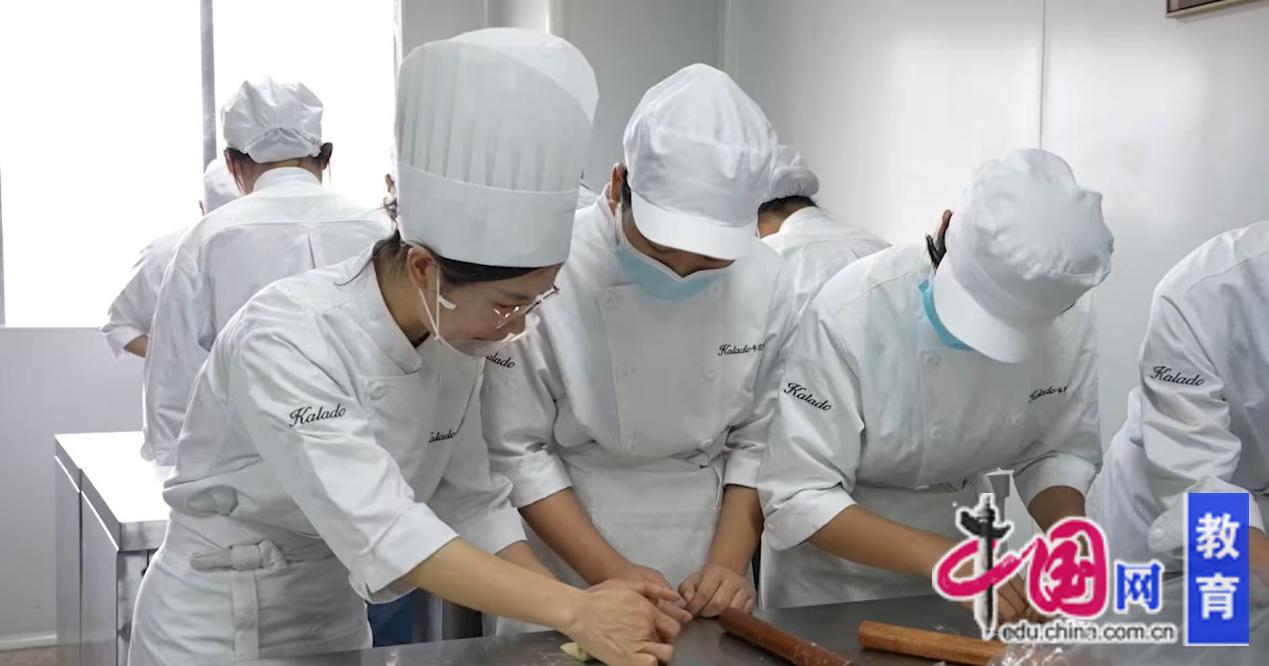 赣州职业技术学院：产教融合“焙”育英才校企携手共谱新篇(图3)