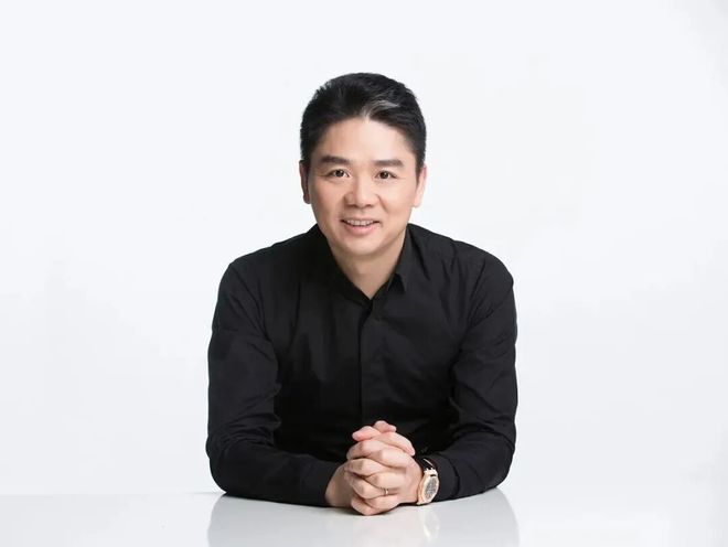 九游娱乐:致敬20年刘强东与京东所坚守的“正道成功”(图6)