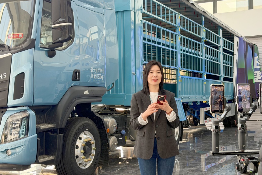 工业县城“触网”记：看“一品一播”如何激活7500万经济增量(图2)